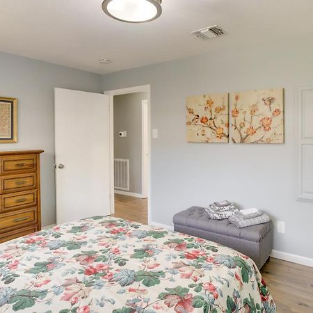 Cozy Shenandoah Home Less Than 2 Mi To The Woodlands Mall! Bagian luar foto