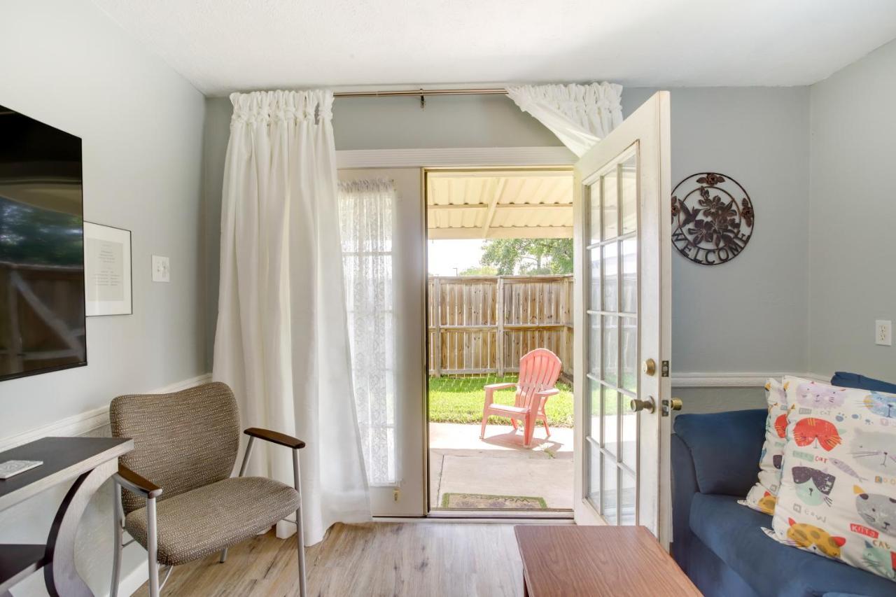Cozy Shenandoah Home Less Than 2 Mi To The Woodlands Mall! Bagian luar foto