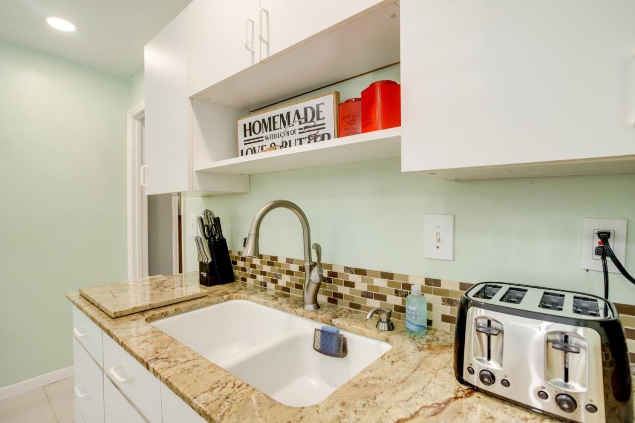 Cozy Shenandoah Home Less Than 2 Mi To The Woodlands Mall! Bagian luar foto